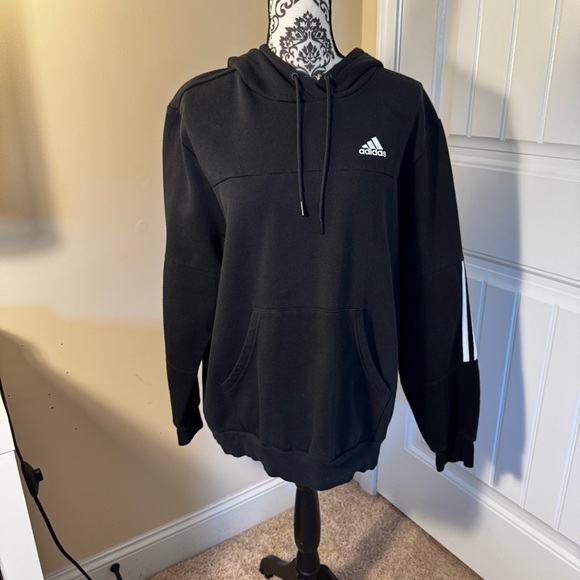 Adidas Black Sweatshirt - Picture 1 of 6